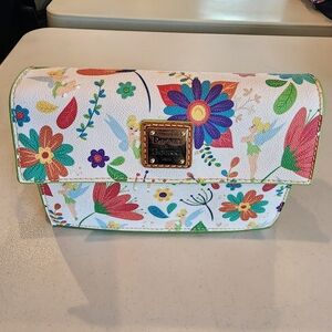 New Dooney & Bourke 2019 Tinkerbell Flower and Garden Festival purse